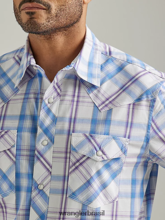 Wrangler 20x competição avançada conforto manga curta ocidental snap camisa xadrez de dois bolsos íris roxa (112327811) homens roupas 00LN6N454