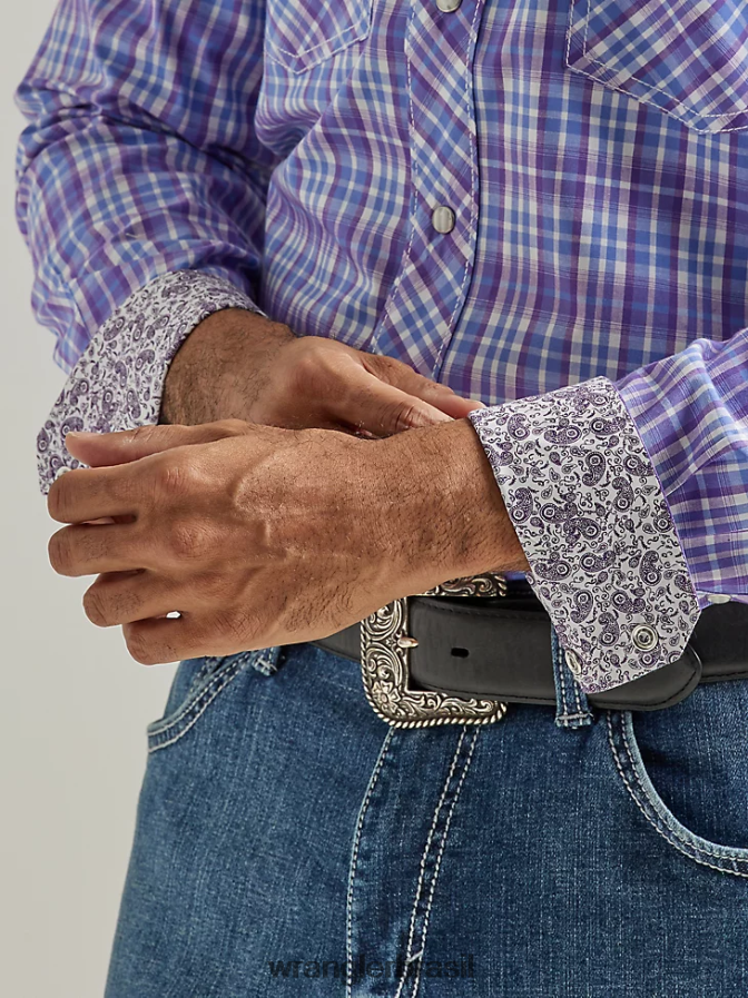 Wrangler 20x competição avançada conforto manga longa camisa xadrez ocidental com dois bolsos cheque de uva roxa (112327809) homens roupas 00LN6N496