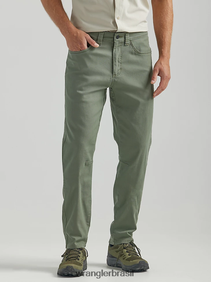 Wrangler calça atg cinco bolsos azeitona empoeirada (112331043) homens roupas 00LN6N637