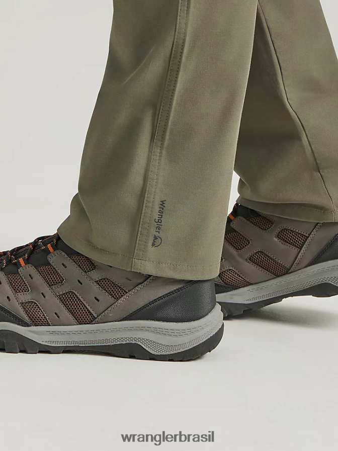 Wrangler calça chino ao ar livre azeitona empoeirada (112343358) homens roupas 00LN6N252