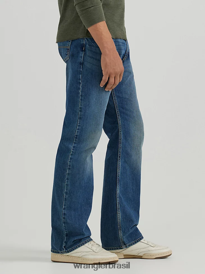 Wrangler calça jeans bootcut relaxada e autêntica índigo médio (10zm4rbgi) homens roupas 00LN6N125