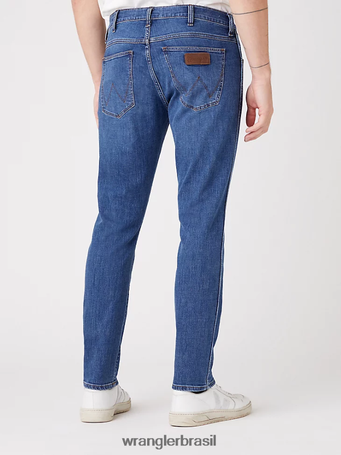 Wrangler calça jeans reta greensboro nuvem escura (112317473) homens roupas 00LN6N66