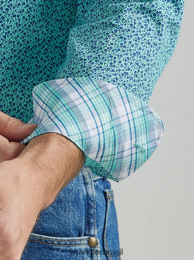 Wrangler camisa george strait manga longa com dois bolsos e estampa de botões flores verde-azuladas (112324889) homens roupas 00LN6N368